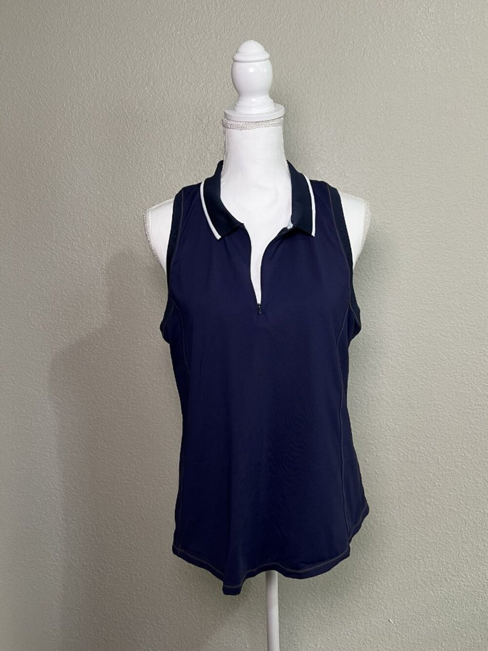 Southern Tide Sleeveles Performance Golf Polo Top Women’s Size XL Preppy Tennis